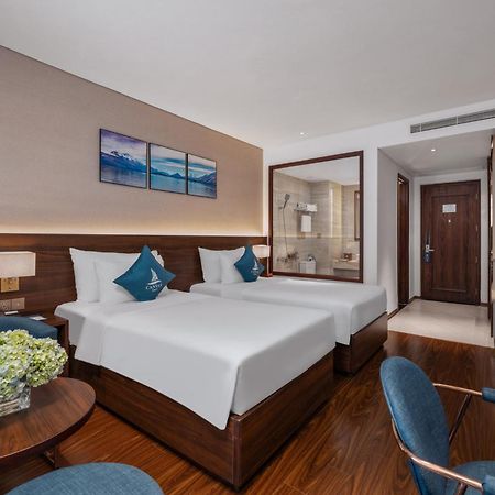 Canvas Danang Beach Hotel Exterior foto