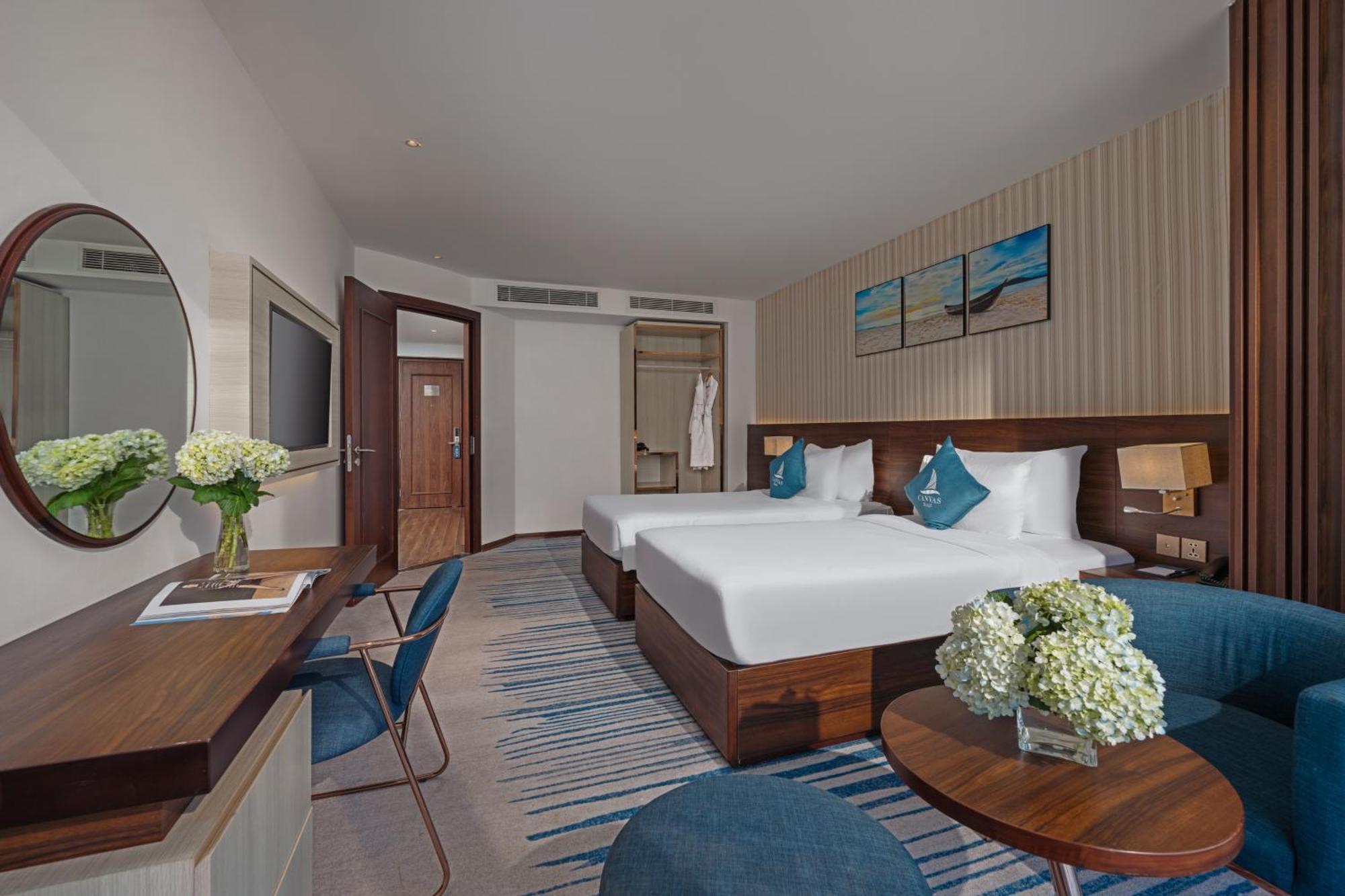 Canvas Danang Beach Hotel Exterior foto