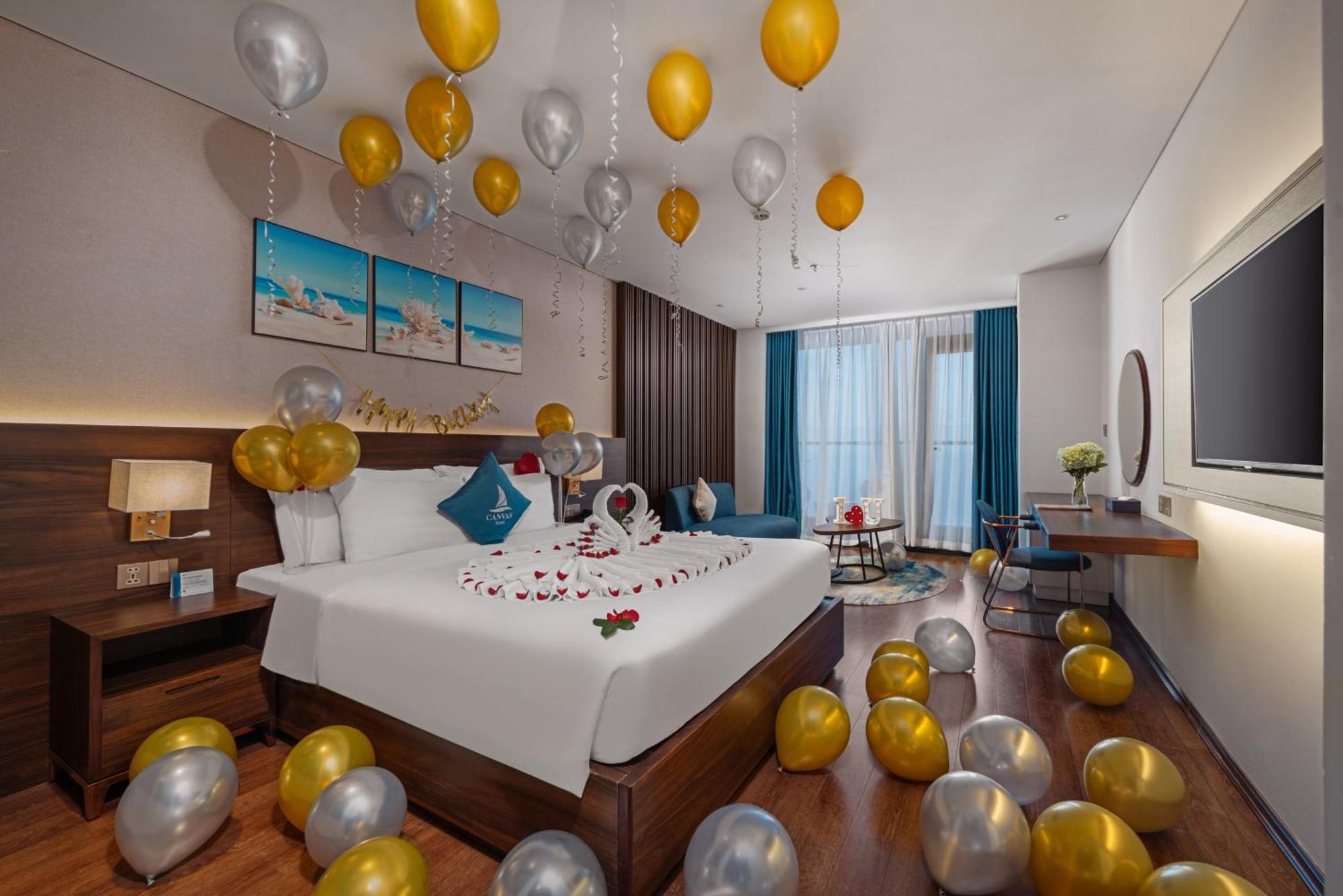 Canvas Danang Beach Hotel Exterior foto